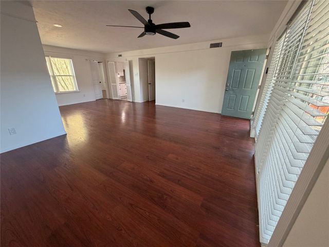 6620 Eastridge Drive 219, Dallas, TX 75231