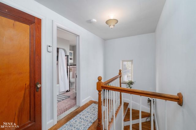 441 Manor Street, Grosse Pointe Farms, MI 48236