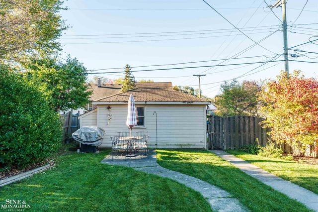 441 Manor Street, Grosse Pointe Farms, MI 48236