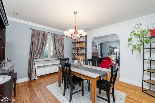 441 Manor Street, Grosse Pointe Farms, MI 48236