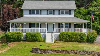 95 Friendship Road, Burnsville, NC 28714