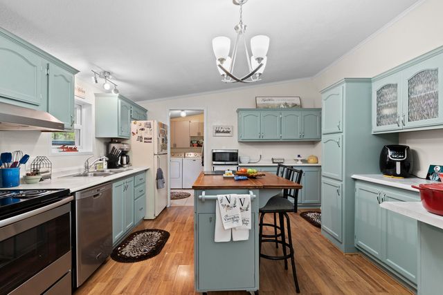 11899 Country Aire Lane, Mountain Grove, MO 65711