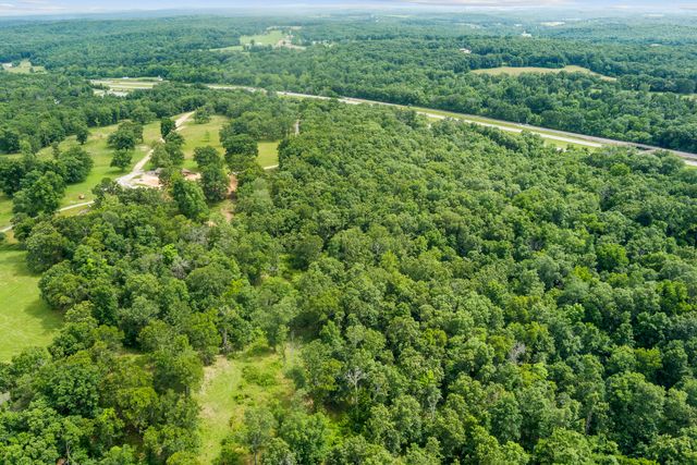 11899 Country Aire Lane, Mountain Grove, MO 65711