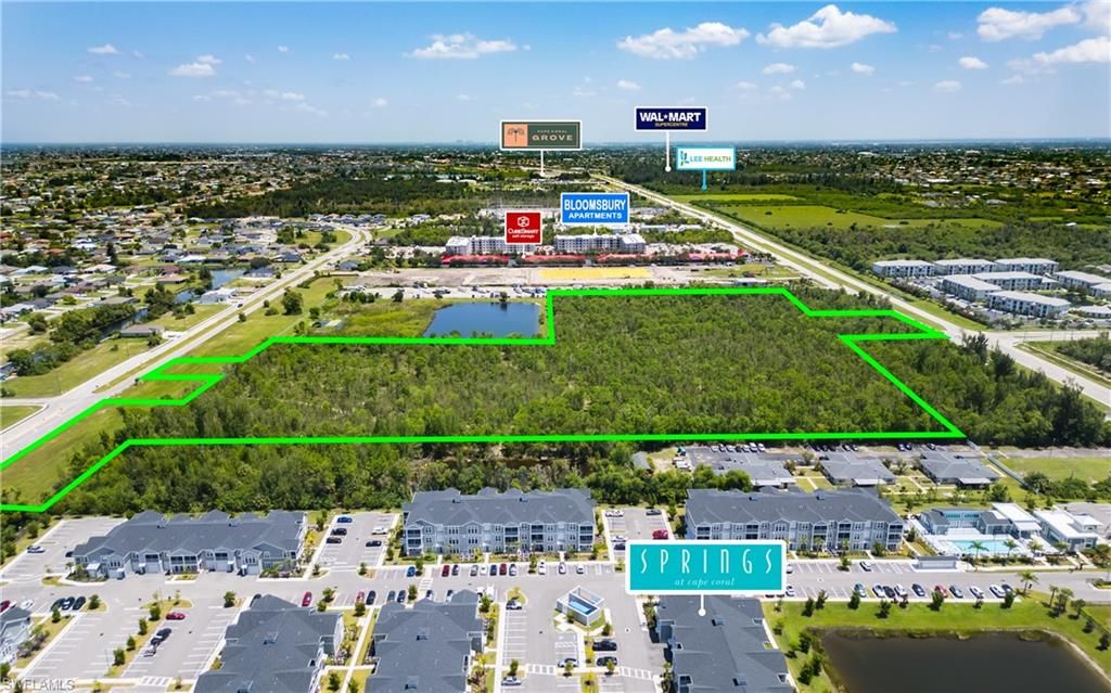 Image 3 of property listing at 522-594 Atlantica Pines CIR, Cape Coral, FL 33991