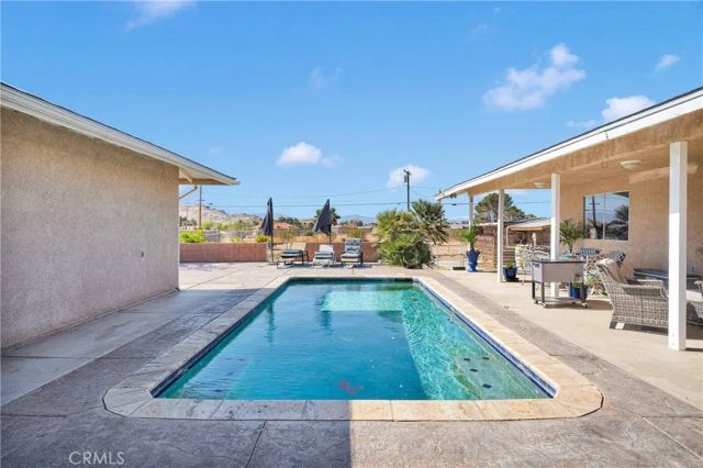 19949 Rimrock Road, Apple Valley, CA 92307