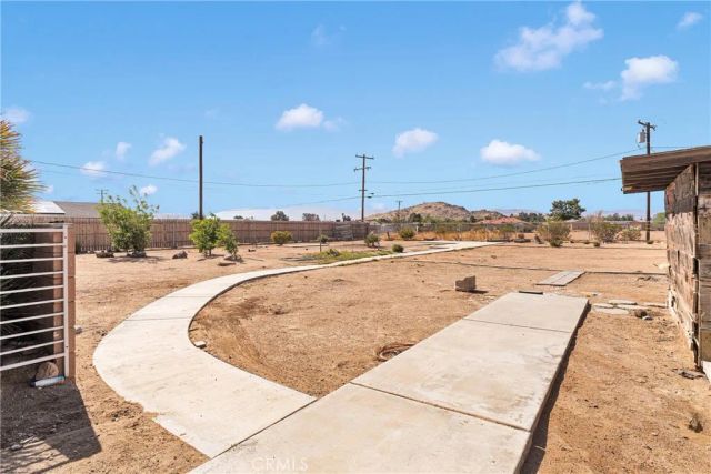 19949 Rimrock Road, Apple Valley, CA 92307