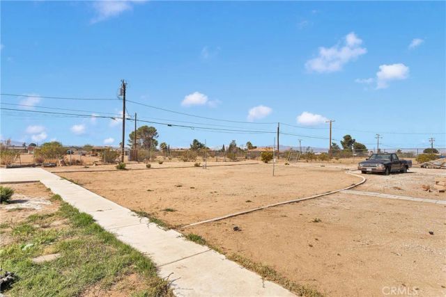 19949 Rimrock Road, Apple Valley, CA 92307