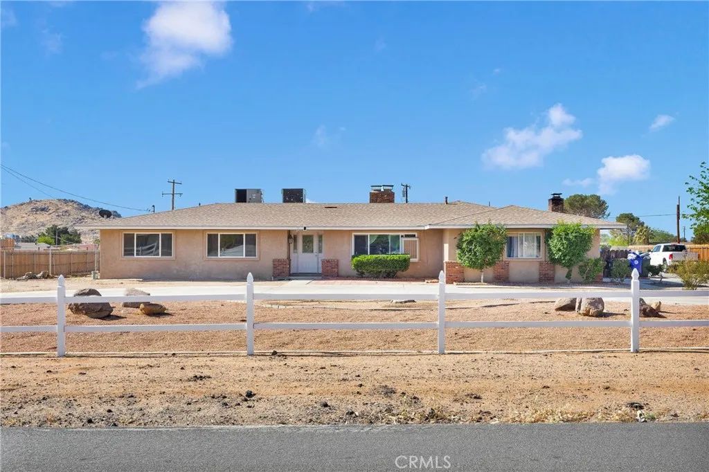 19949 Rimrock Road, Apple Valley, CA 92307