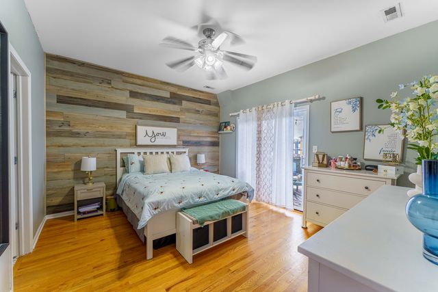 119 N Mozart Street 2, Chicago, IL 60612