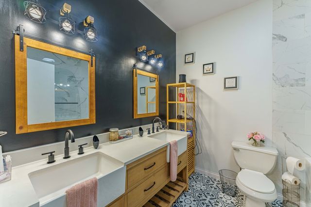 119 N Mozart Street 2, Chicago, IL 60612