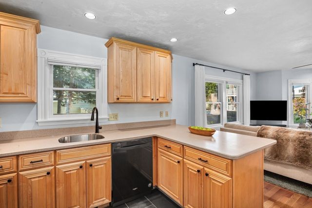56 Hewlett Street 1, Boston, MA 02131