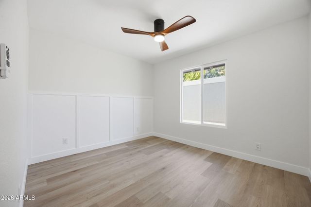 8855 N NEW WORLD Drive, Glendale, AZ 85302