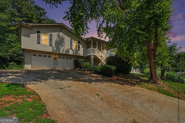 3125 FREEDOM Court, Douglasville, GA 30135