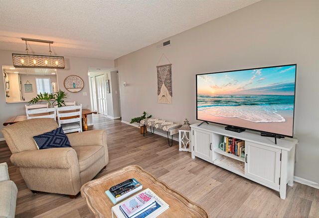 4 Ocean Trace Rd 119, St Augustine, FL 32080