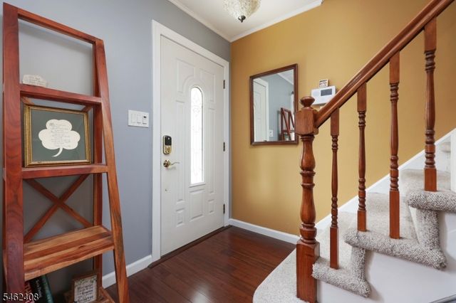 525 Princeton Rd, Linden City, NJ 07036