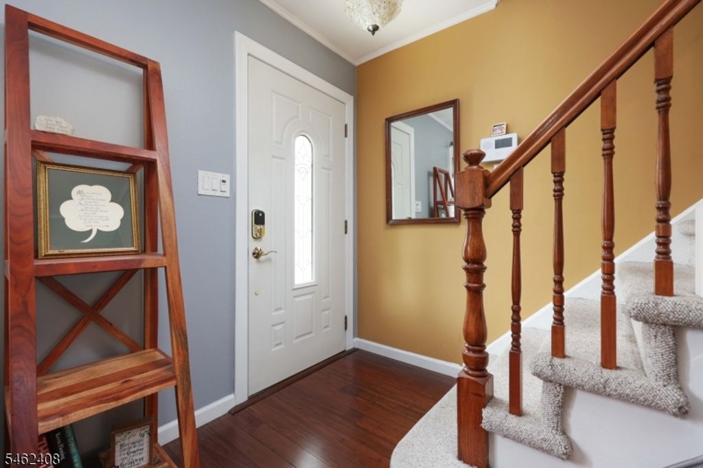 525 Princeton Rd, Linden City, NJ 07036 — photo 4