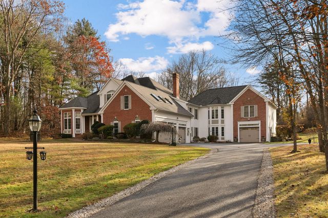 37 Brady Avenue, Salem, NH 03079