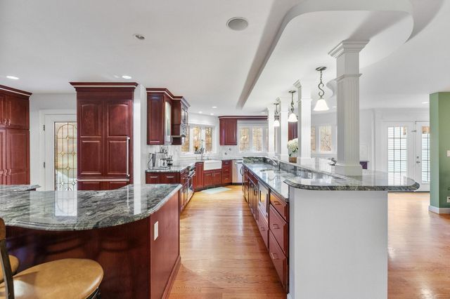 37 Brady Avenue, Salem, NH 03079