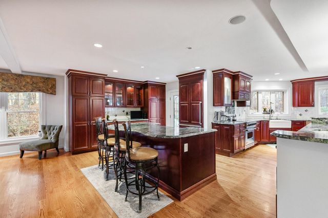 37 Brady Avenue, Salem, NH 03079