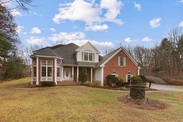 37 Brady Avenue, Salem, NH 03079