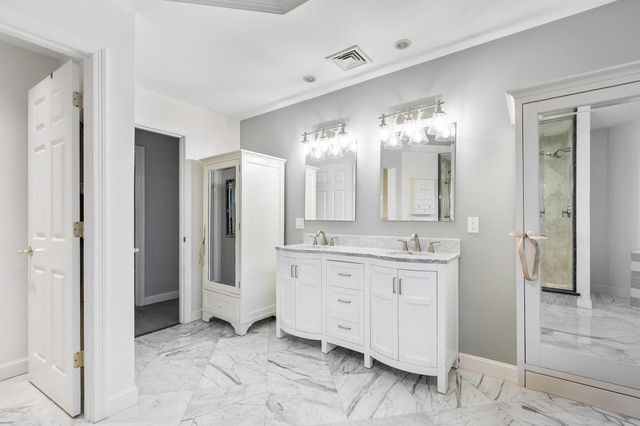 37 Brady Avenue, Salem, NH 03079