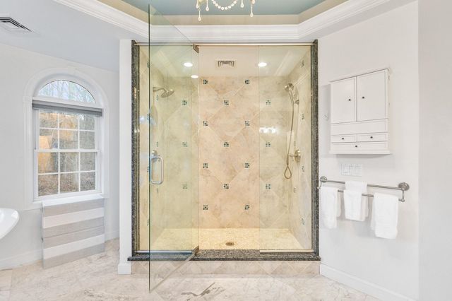 37 Brady Avenue, Salem, NH 03079