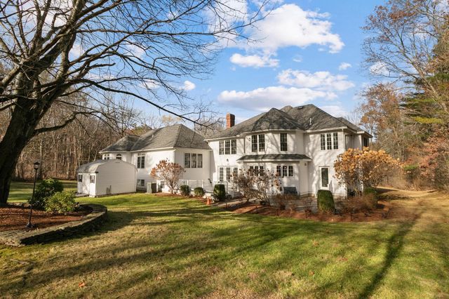 37 Brady Avenue, Salem, NH 03079