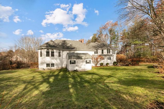 37 Brady Avenue, Salem, NH 03079