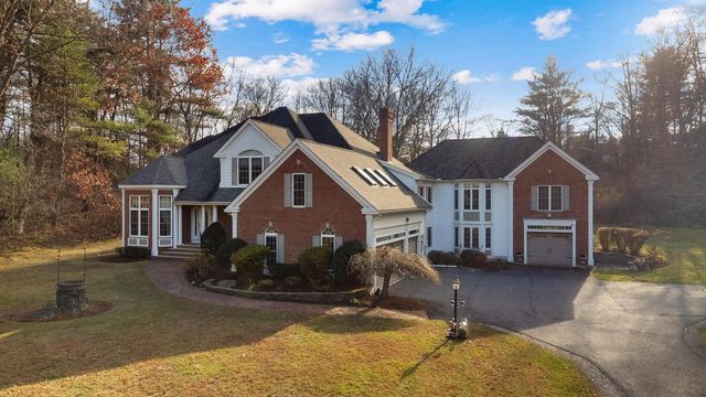 37 Brady Avenue, Salem, NH 03079