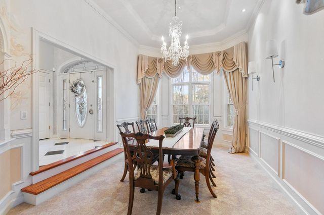 37 Brady Avenue, Salem, NH 03079