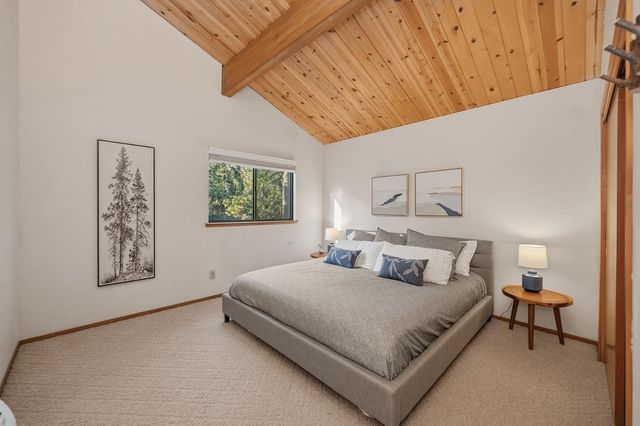 1302 Pebble Beach Way, Arnold, CA 95223