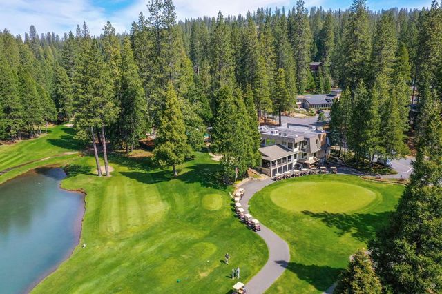 1302 Pebble Beach Way, Arnold, CA 95223