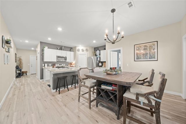 1400 5th Avenue, Gentry, AR 72734