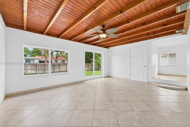 6447 SW 10th St ., West Miami, FL 33144