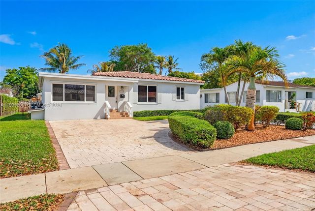 6447 SW 10th St ., West Miami, FL 33144