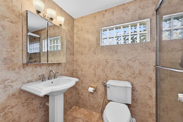 6447 SW 10th St ., West Miami, FL 33144