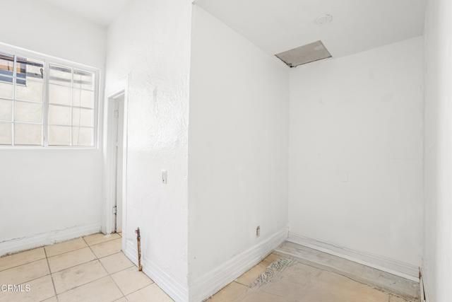 425 W 1st Street, Oxnard, CA 93030