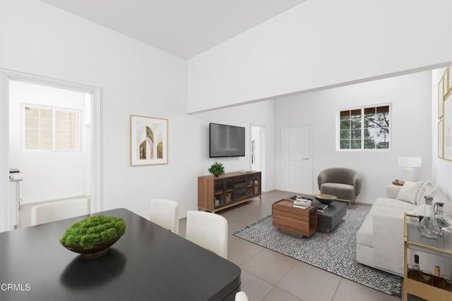 425 W 1st Street, Oxnard, CA 93030