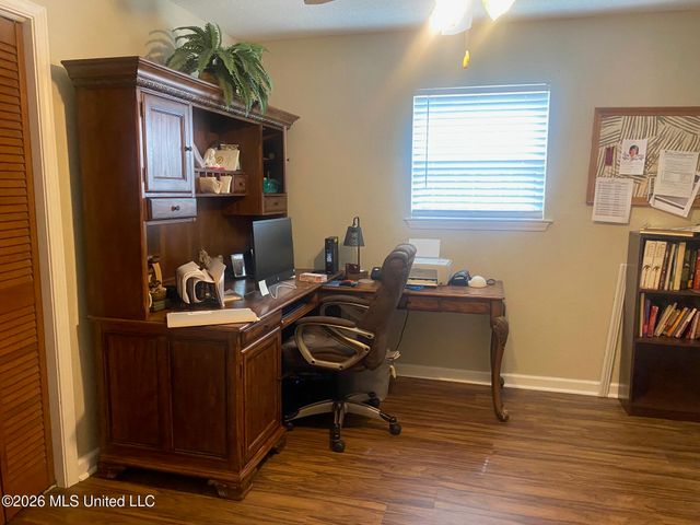 63737 N Diamondhead Drive, Diamondhead, MS 39525