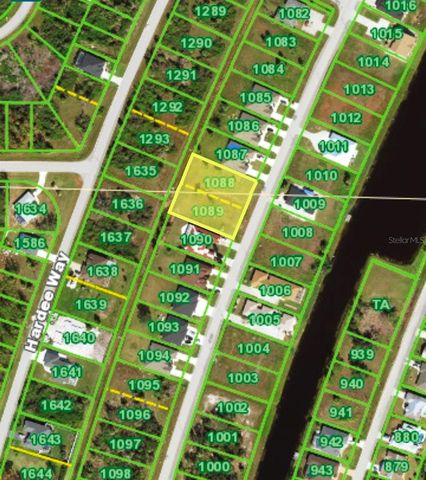 279 BOUNDARY BOULEVARD, Rotonda West, FL 33947