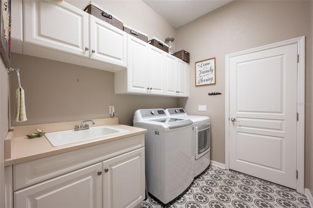 14173 NW 31ST AVENUE, Gainesville, FL 32606