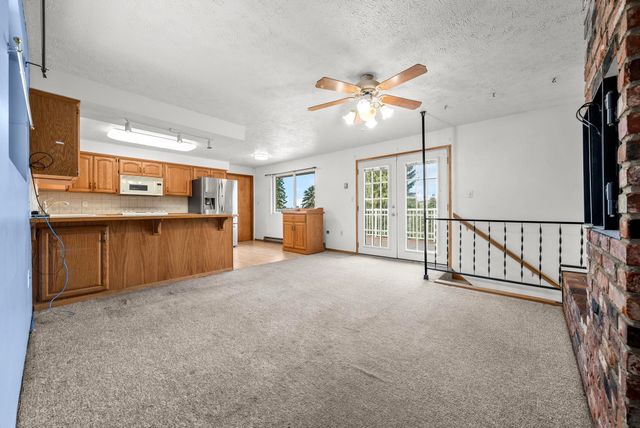 147 N LINDSEY St, Tekoa, WA 99033