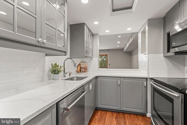 23 PENNY LN #23, Baltimore, MD 21209