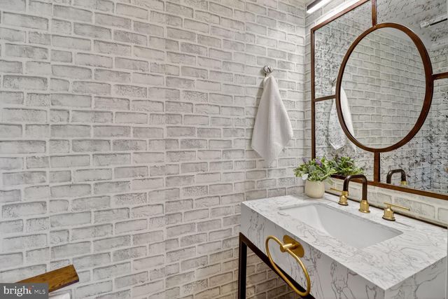 23 PENNY LN #23, Baltimore, MD 21209