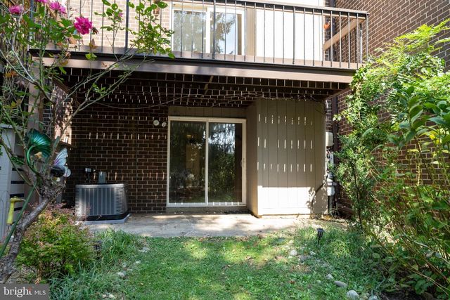 23 PENNY LN #23, Baltimore, MD 21209