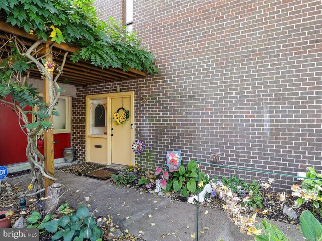 23 PENNY LN #23, Baltimore, MD 21209