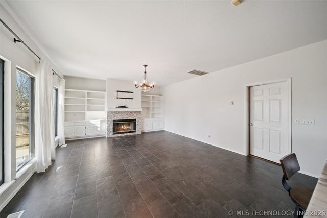 1205 E Dover Street, Broken Arrow, OK 74012