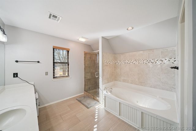 1205 E Dover Street, Broken Arrow, OK 74012