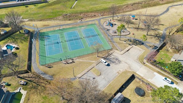 1205 E Dover Street, Broken Arrow, OK 74012