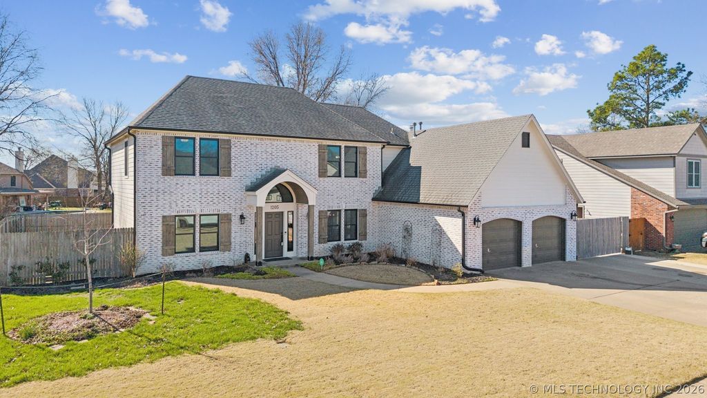 1205 E Dover Street, Broken Arrow, OK 74012